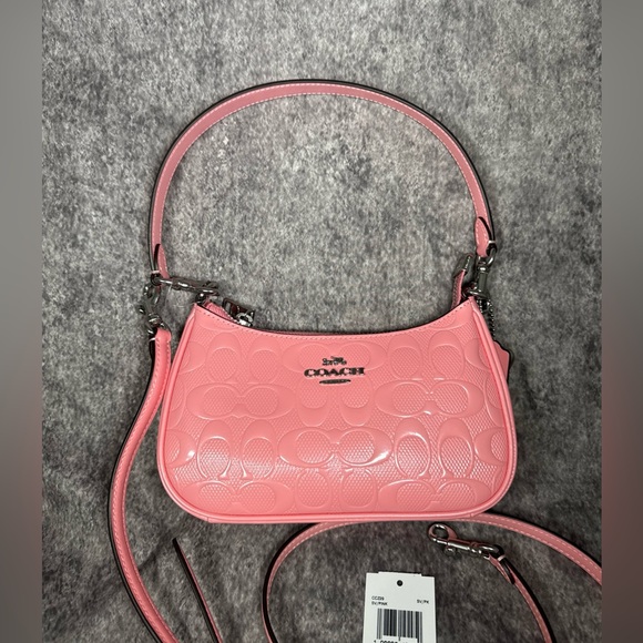 NWT Coach Teri Mini Crossbody Bag with Signature Leather Heart Charm CCZ29 pink - Picture 5 of 9